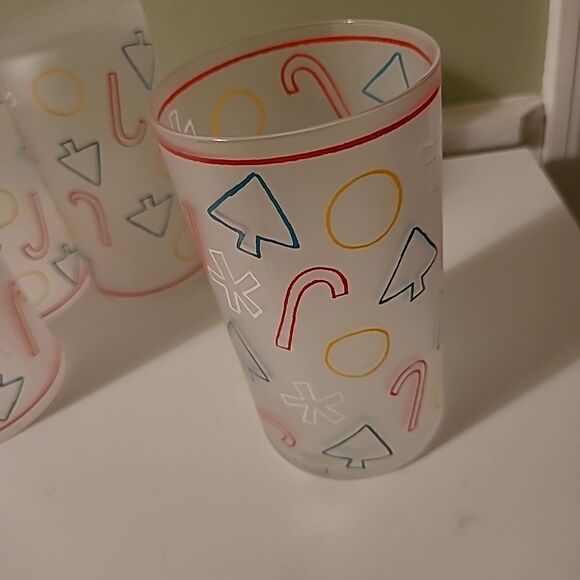 Set of Four Frosted Christmas Glasses - Picture 5 of 5